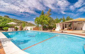 Lovely Home In Iznajar